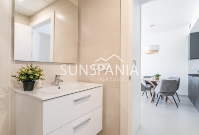 Obra nueva - Apartamento / piso -
Torrevieja - Torreblanca