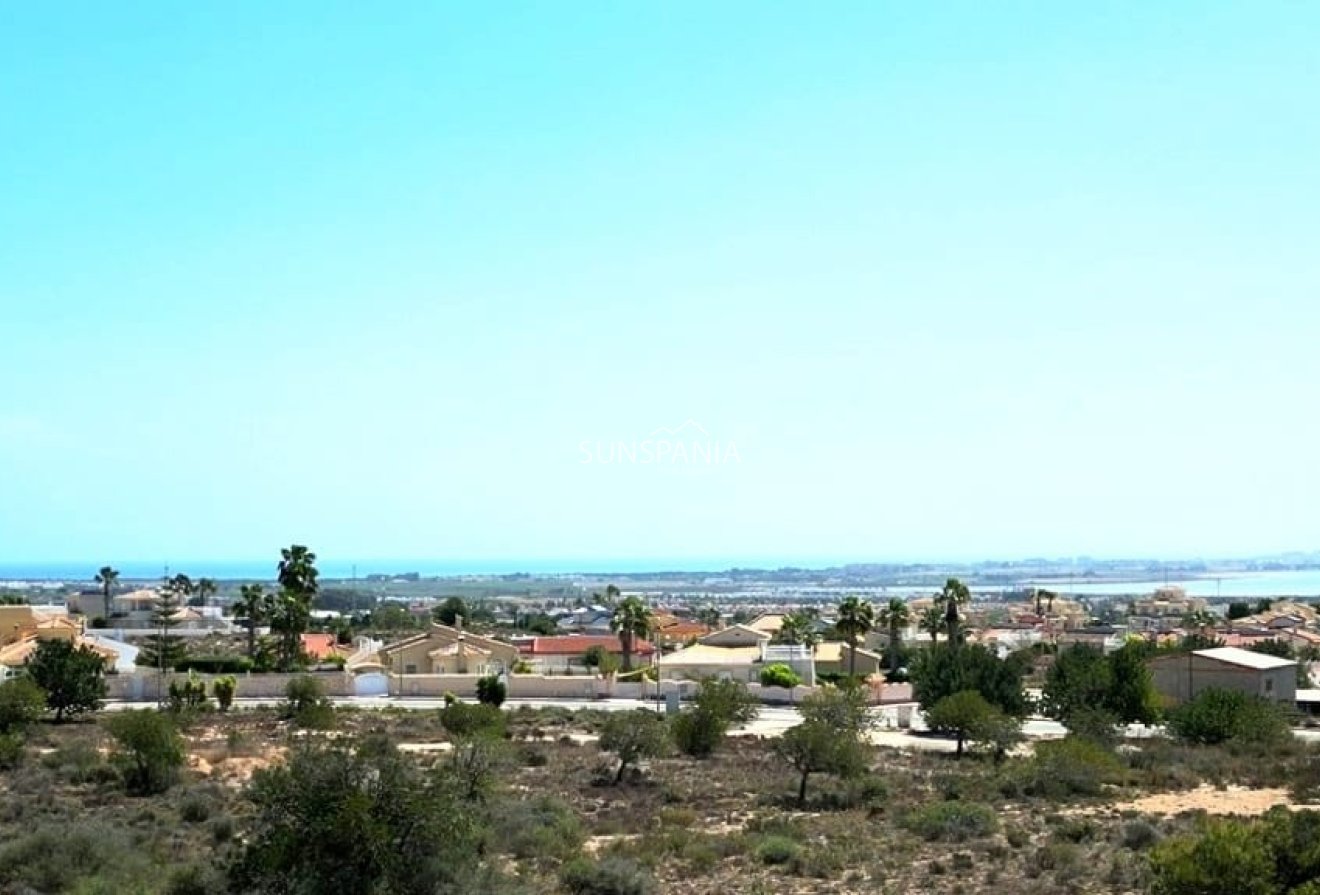 Nouvelle construction - Maison indépendante -
Rojales - Ciudad Quesada