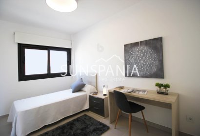 Obra nueva - Apartamento / piso -
Pilar de la Horadada - Lo Romero Golf