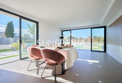 Obra nueva - Chalet -
San Juan Alicante - La Font