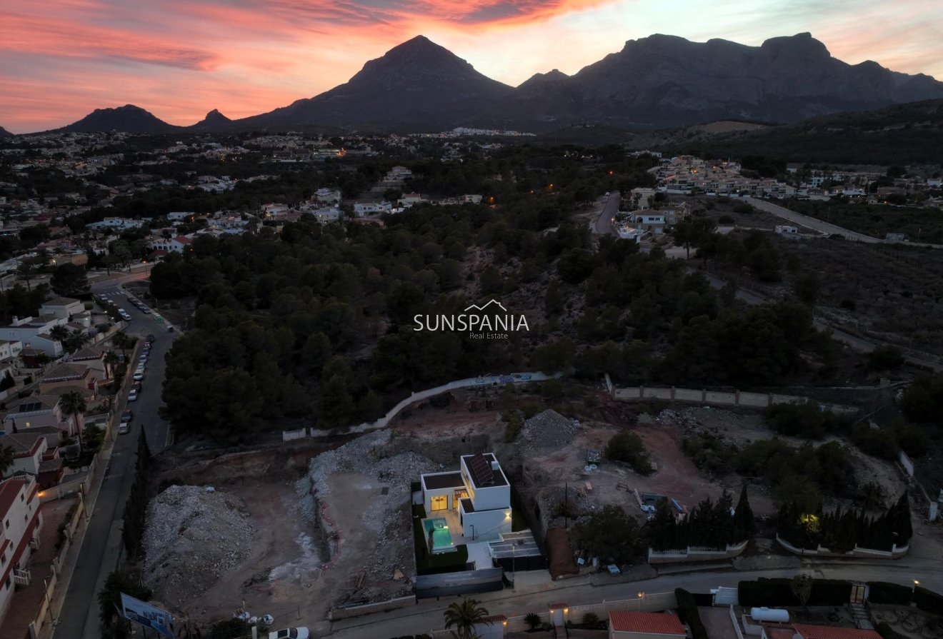 Obra nueva - Chalet -
L'alfas Del Pi - Escandinavia