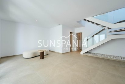 Obra nueva - Chalet -
L'alfas Del Pi - Escandinavia