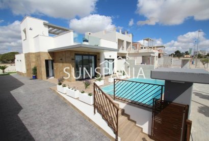 Obra nueva - Chalet -
Orihuela Costa - Campoamor