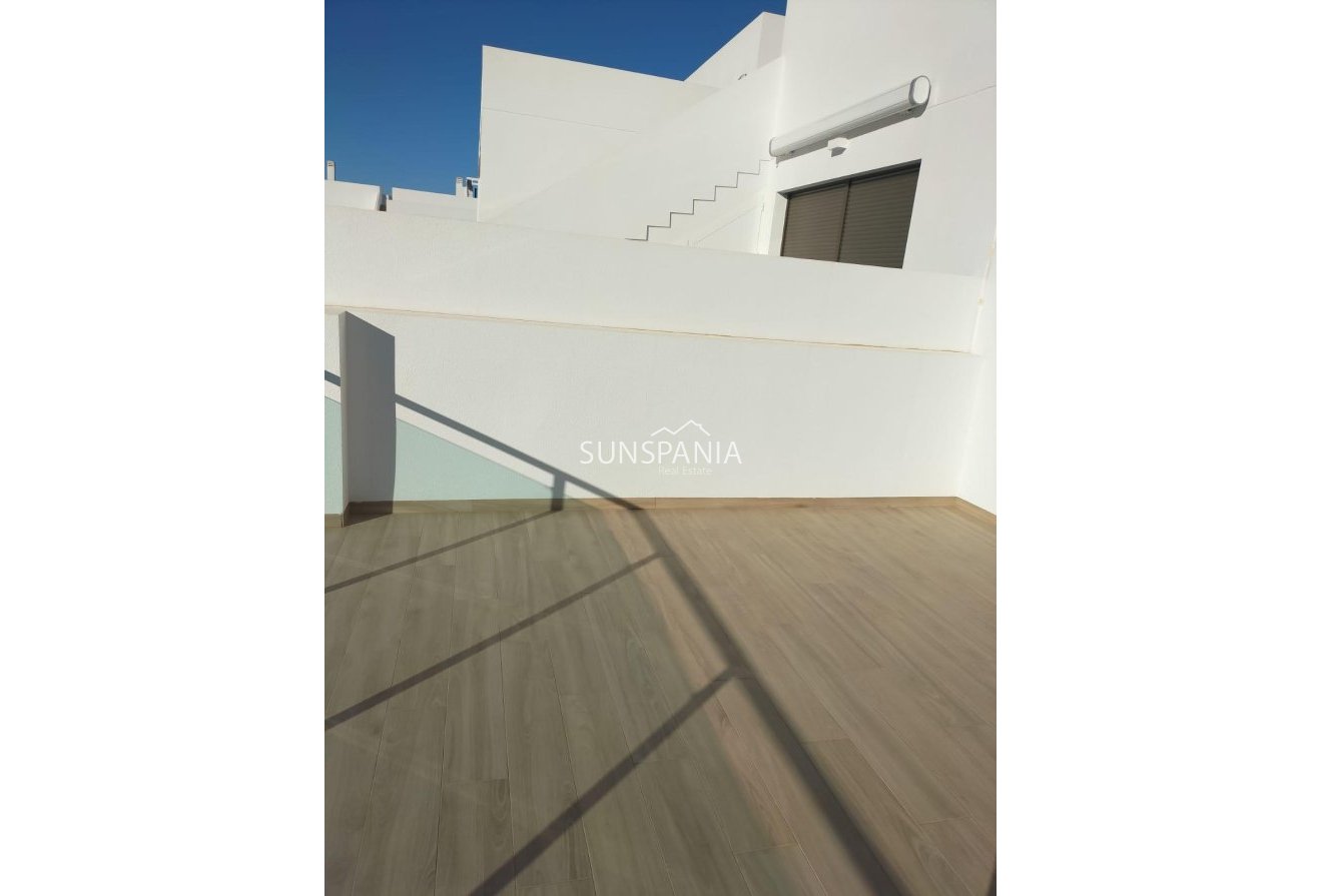 Obra nueva - Casa adosada -
Orihuela - Vistabella Golf