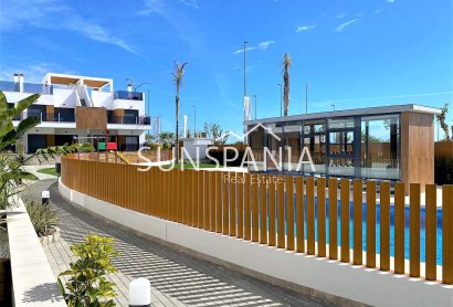 Obra nueva - Apartamento / piso -
Pilar de la Horadada - Polideportivo