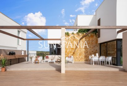 Obra nueva - Chalet -
Orihuela Costa - Campoamor