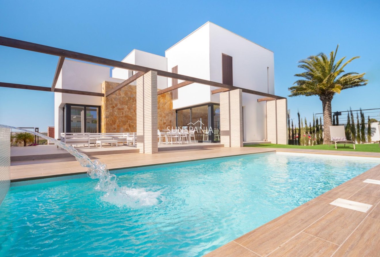 Obra nueva - Chalet -
Orihuela Costa - Campoamor