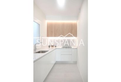 Obra nueva - Apartamento / piso -
Pilar de la Horadada