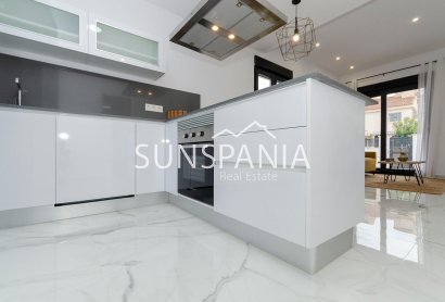 New Build - Villa -
Torrevieja - Torretas