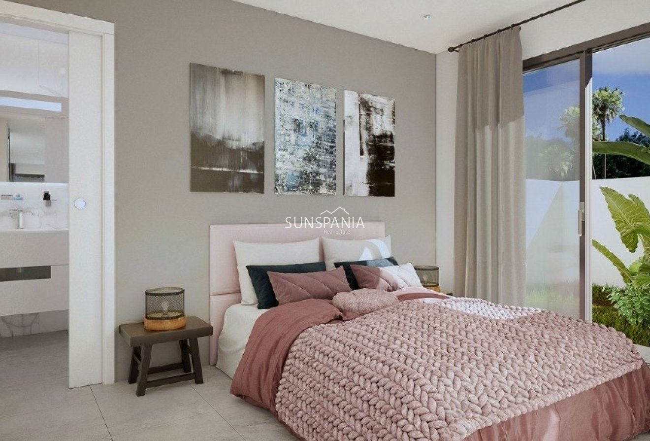 Nouvelle construction - Maison indépendante -
Daya Nueva