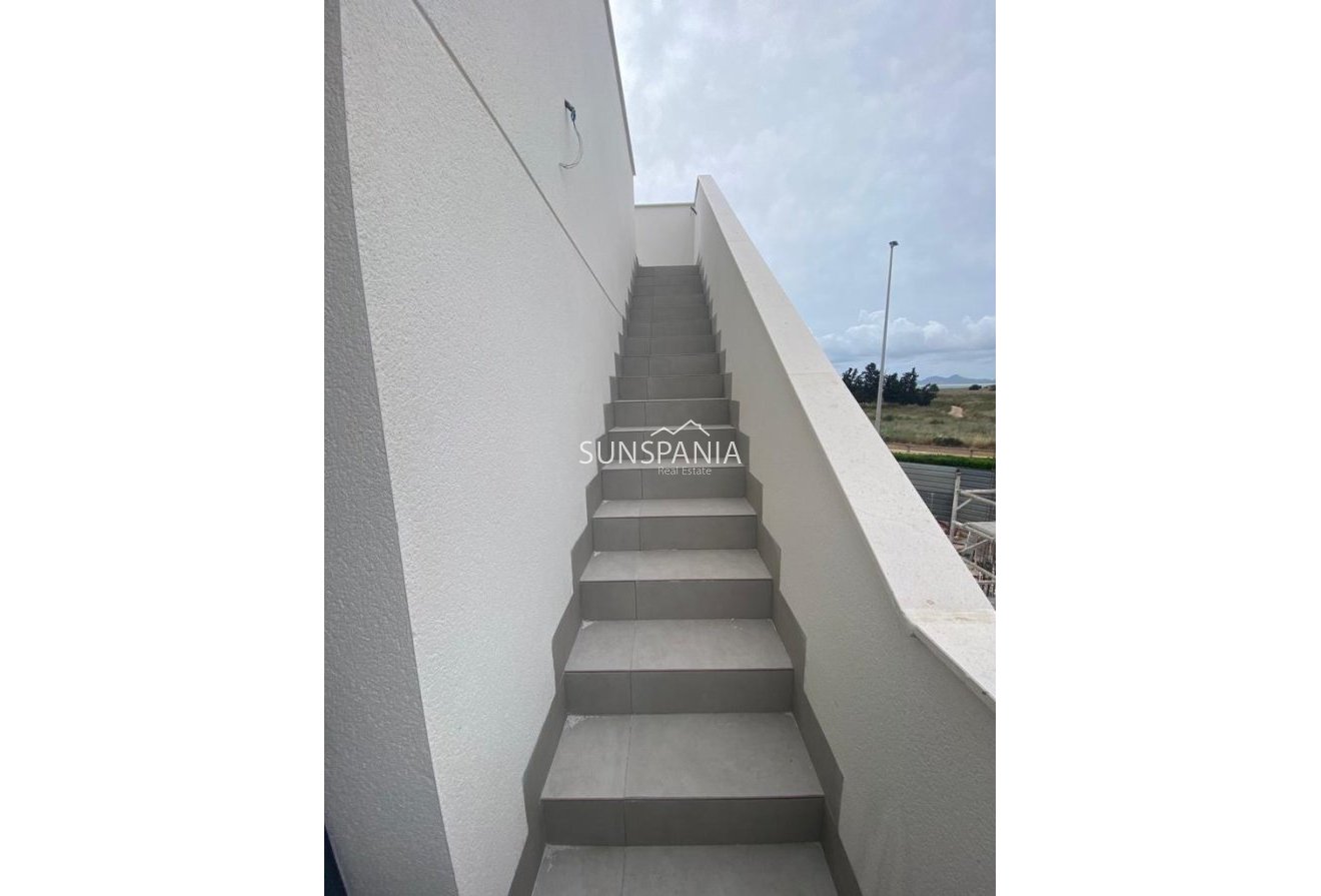 Obra nueva - Chalet -
Los Alcazares - La Concha