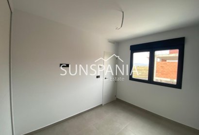 Obra nueva - Chalet -
Los Alcazares - La Concha