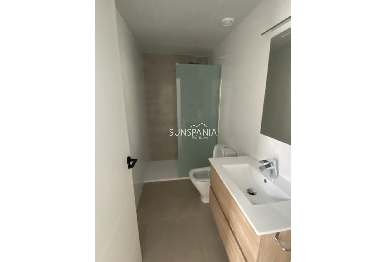 Obra nueva - Chalet -
Los Alcazares - La Concha