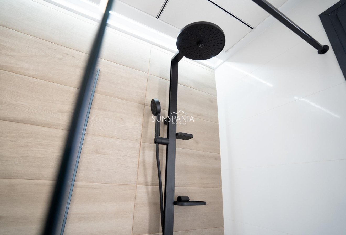 Obra nueva - Piso -
Pilar de la Horadada - pueblo