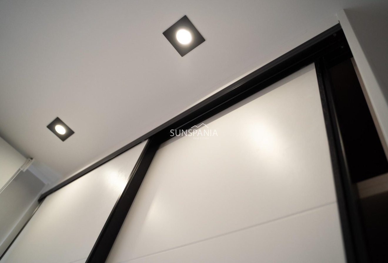 Obra nueva - Piso -
Pilar de la Horadada - pueblo