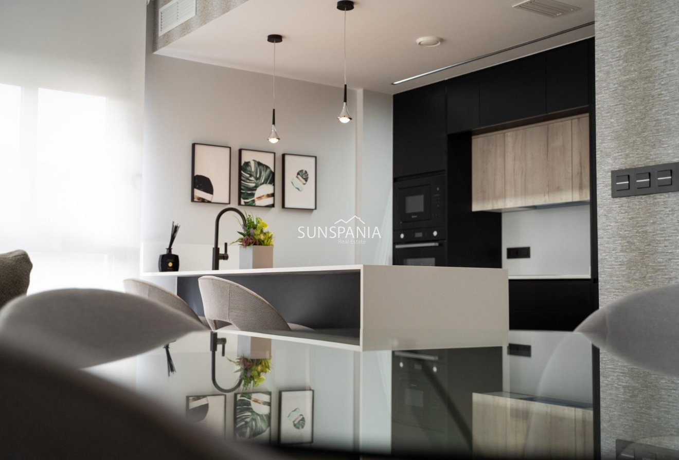 Obra nueva - Piso -
Pilar de la Horadada - pueblo