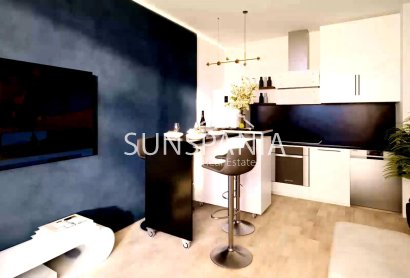 Obra nueva - Piso -
Torrevieja - Centro