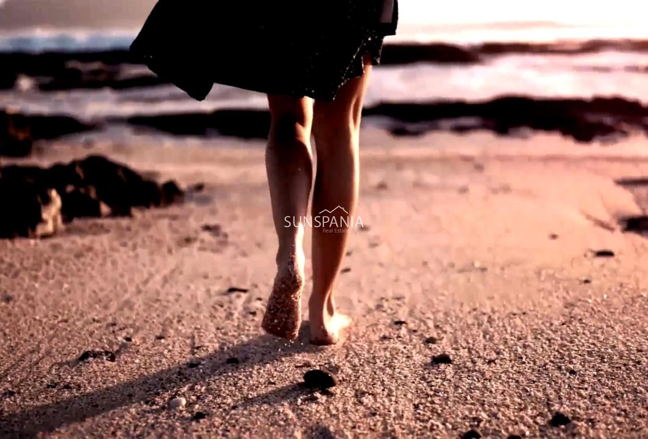 Obra nueva - Piso -
Torrevieja - Centro