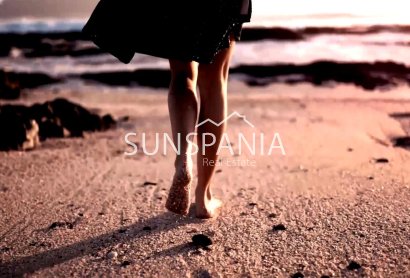 Obra nueva - Piso -
Torrevieja - Centro