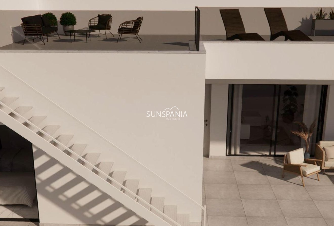 Obra nueva - Chalet -
Los Montesinos - La Herrada