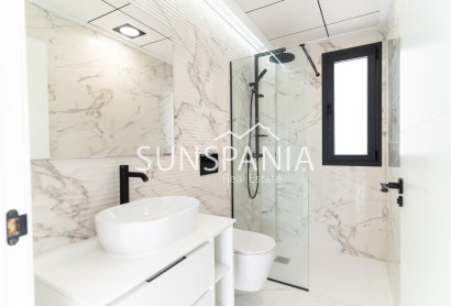 New Build - Villa -
Orihuela Costa - Punta Prima