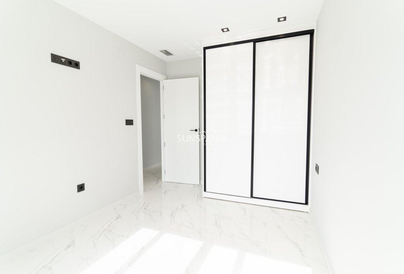 New Build - Villa -
Orihuela Costa - Punta Prima