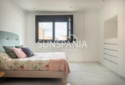 Nouvelle construction - Maison indépendante -
San Pedro del Pinatar - San Pedro Del Pinatar