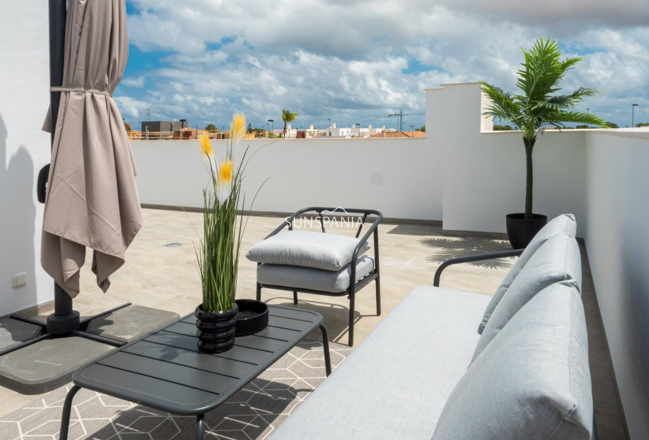 Nouvelle construction - Maison indépendante -
San Pedro del Pinatar - San Pedro Del Pinatar