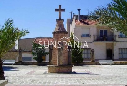 Obra nueva - Chalet -
La Romana - Batistes