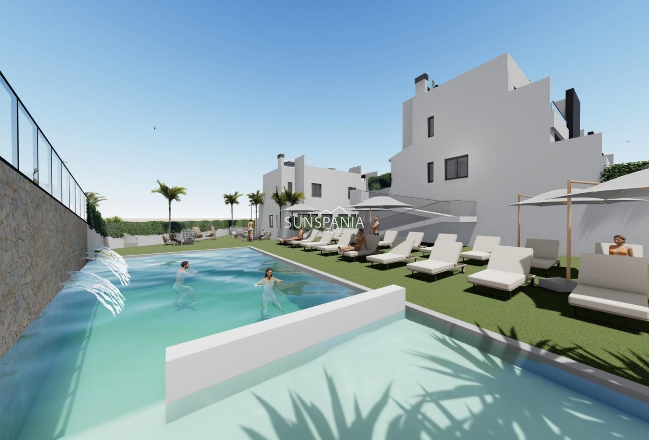 Obra nueva - Adosado -
Cox - San Fernando