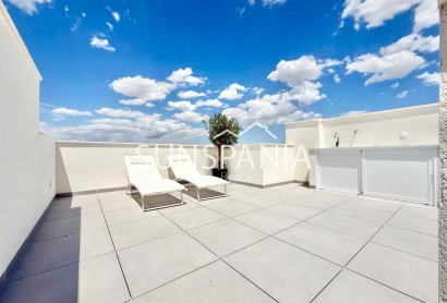 Obra nueva - Adosado -
Cox - San Fernando