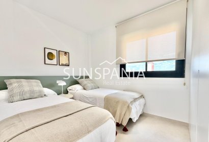 Obra nueva - Adosado -
Cox - San Fernando