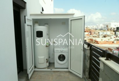 New Build - Townhouse -
Pilar de la Horadada - parque Andromeda