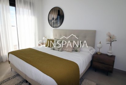 Obra nueva - Chalet -
Pilar de la Horadada - parque Andromeda