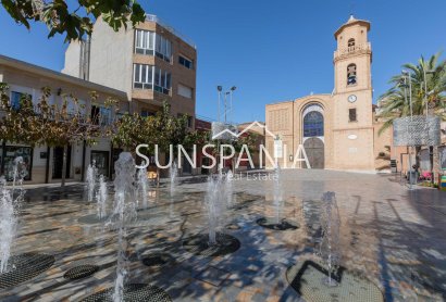 Nouvelle construction - Maison indépendante -
Pilar de la Horadada