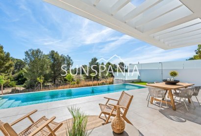 Obra nueva - Chalet -
Polop - Urbanizaciones