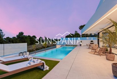 Obra nueva - Chalet -
Polop - Urbanizaciones