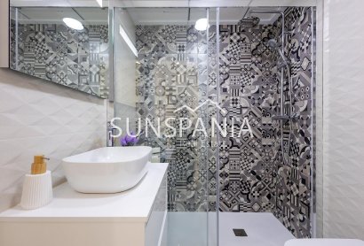 New Build - Apartment -
Jacarilla - pueblo