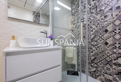 New Build - Apartment -
Jacarilla - pueblo