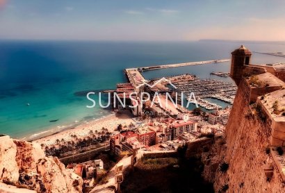 New Build - Penthouse -
Alicante - Centro