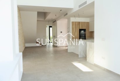 Obra nueva - Chalet -
Alfas del Pí - El Albir