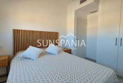 Obra nueva - Ático -
San Miguel de Salinas - Pueblo