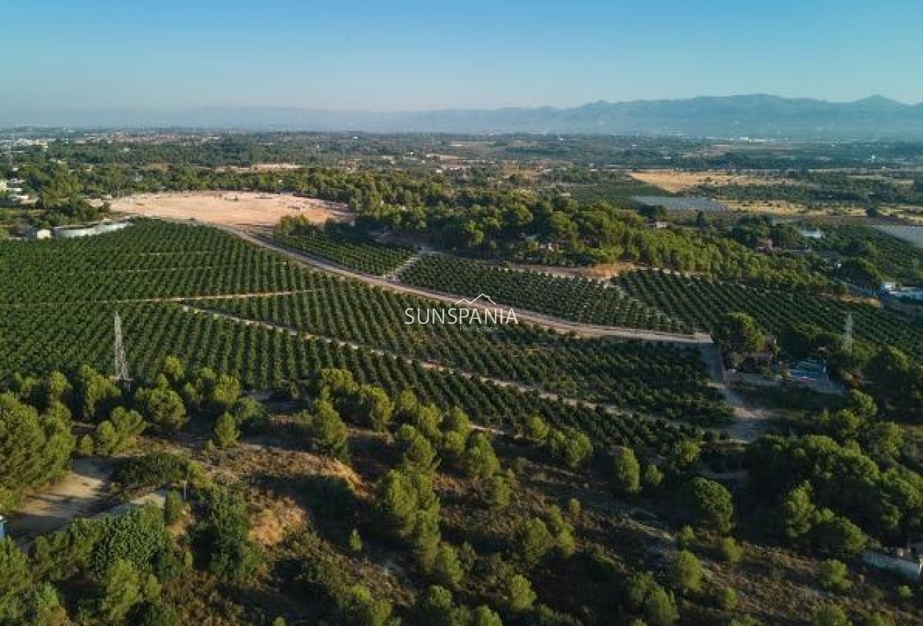 Obra nueva - Adosado -
Godella - Campolivar