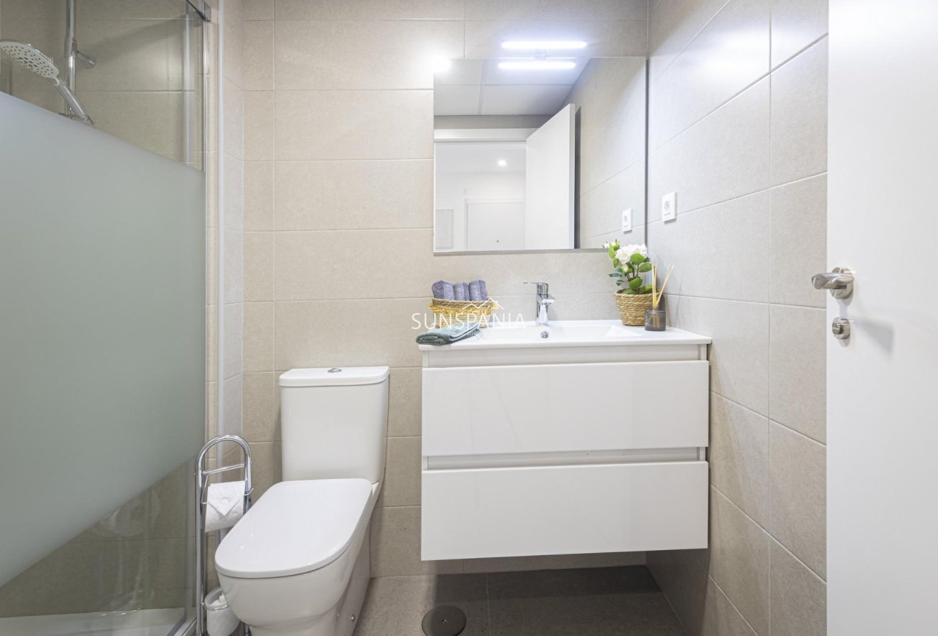 Obra nueva - Piso -
La Manga del Mar Menor - La Manga