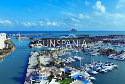 Obra nueva - Piso -
La Manga del Mar Menor - La Manga