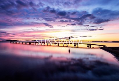 Obra nueva - Piso -
La Manga del Mar Menor - La Manga