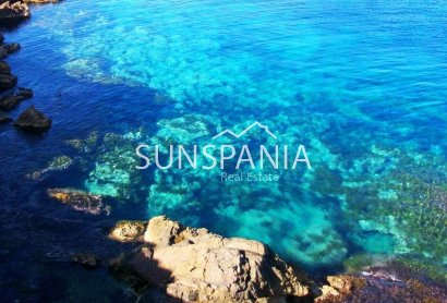 Obra nueva - Piso -
La Manga del Mar Menor - La Manga