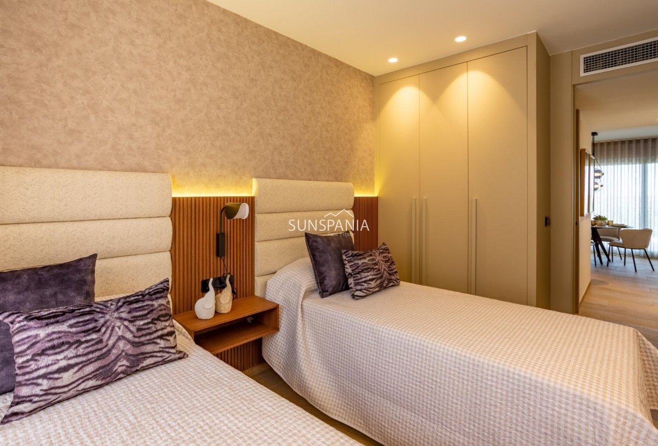 Obra nueva - Piso -
Algorfa - La Finca Golf