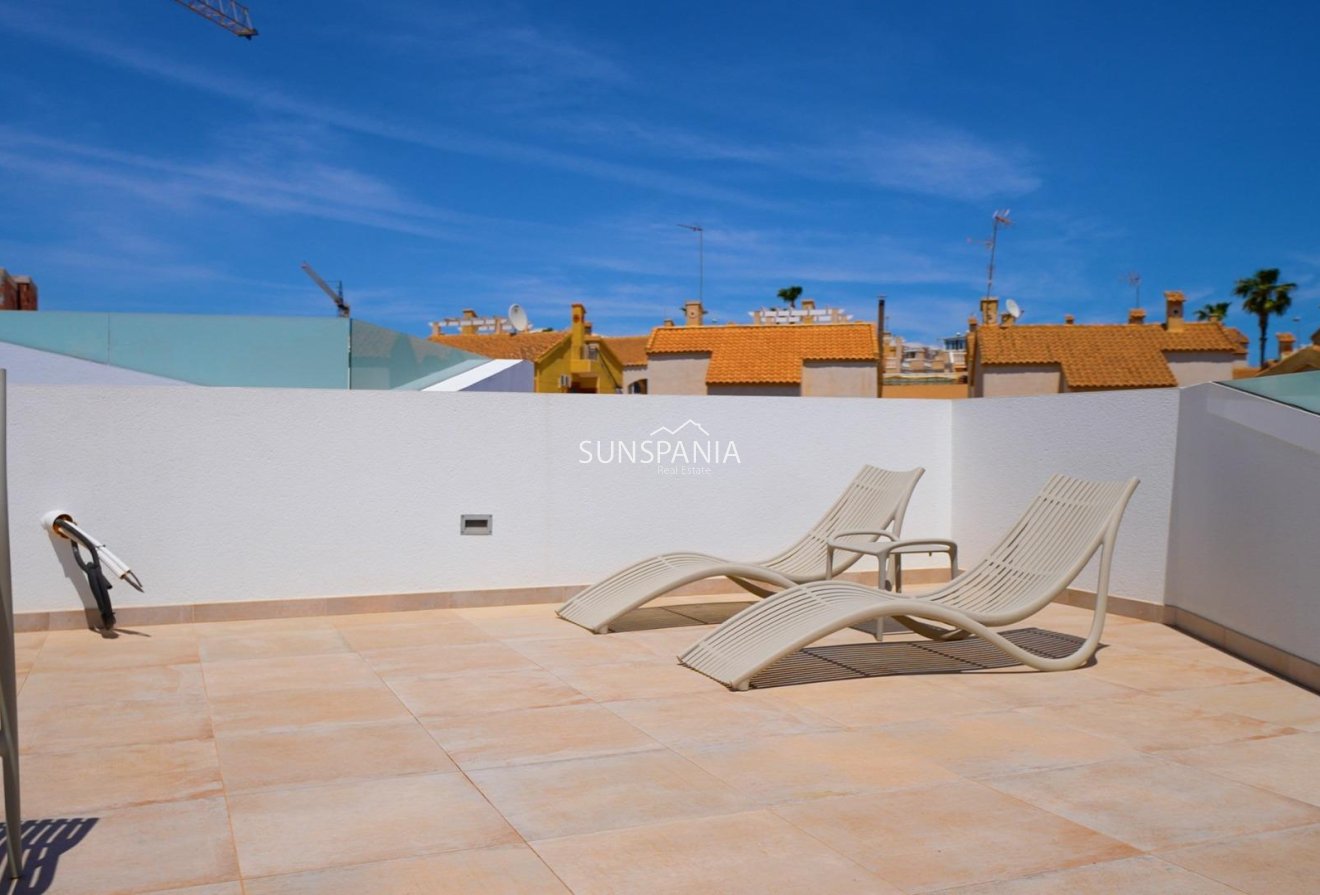 Obra nueva - Chalet -
Orihuela Costa - Los Altos