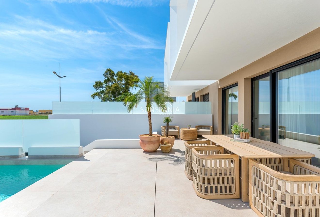 Obra nueva - Chalet -
Dolores - Sector 3